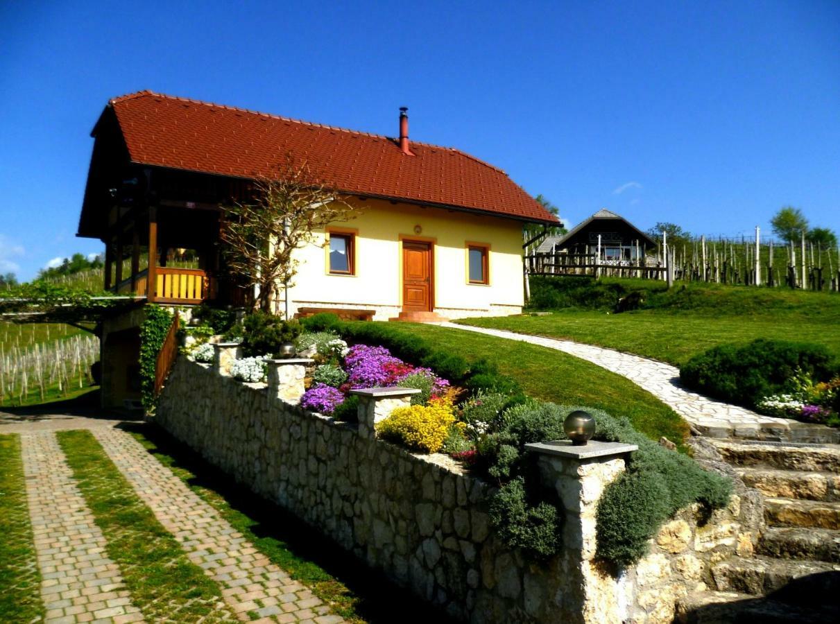 Holiday Home Mirt With Hottub & Sauna Blanca Exterior photo